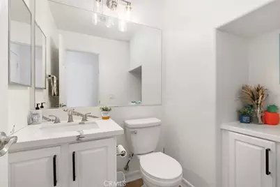10 Thorp, Ladera Ranch, CA 92694 - Photo 17