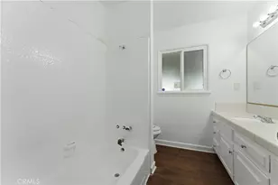 10944 Haskell Ave, Granada Hills, CA 91344 - Photo 23