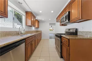 10944 Haskell Ave, Granada Hills, CA 91344 - Photo 17