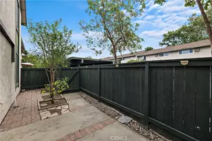 23252 Orange, Lake Forest, CA 92630 - Photo 11