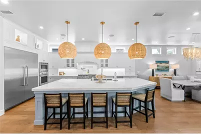 817 Main Street, Huntington Beach, CA 92648 - Photo 15