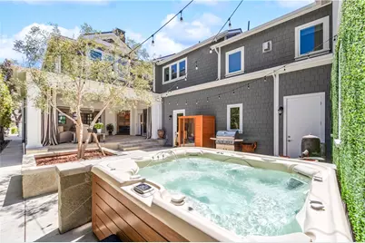 817 Main Street, Huntington Beach, CA 92648 - Photo 33