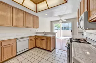 2315 Cascade, Tustin, CA 92782 - Photo 15