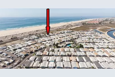21752 Pacific Coast Hwy #7A, Huntington Beach, CA 92646 - Photo 1