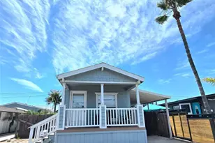 21752 Pacific Coast Hwy, Huntington Beach, CA 92646 - Photo 3