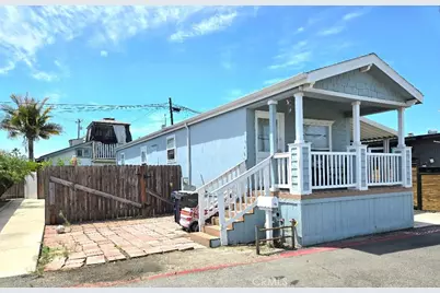 21752 Pacific Coast Hwy #7A, Huntington Beach, CA 92646 - Photo 1