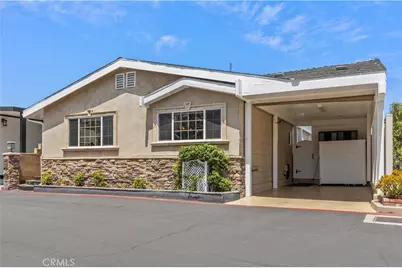 142 Liberty, Newport Beach, CA 92660 - Photo 3