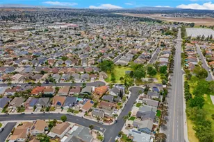 6323 Bataan, Cypress, CA 90630 - Photo 43