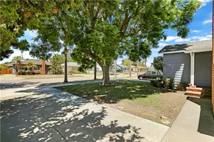 417 N Citrus St, Orange, CA 92868 - Photo 3