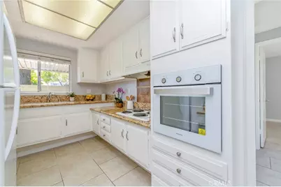 2264 Via Puerta #B, Laguna Woods, CA 92637 - Photo 11
