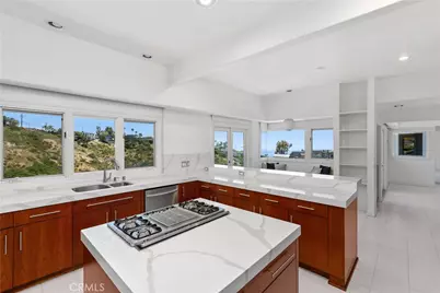2365 Hillview Drive, Laguna Beach, CA 92651 - Photo 19