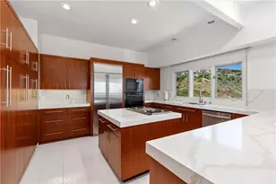 2365 Hillview Dr, Laguna Beach, CA 92651 - Photo 15