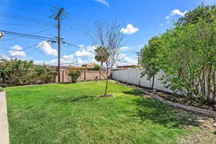 1566 Corsica Pl, Costa Mesa, CA 92626 - Photo 35