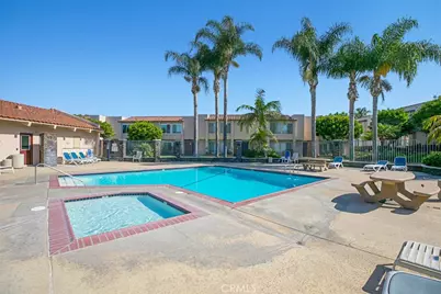700 W La Veta #M3, Orange, CA 92868 - Photo 31