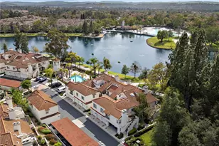 13 Brisa Del Lago, Rancho Santa Margarita, CA 92688 - Photo 3