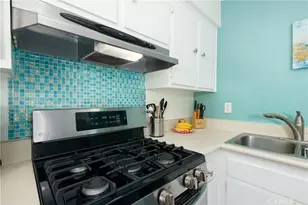 16518 Le Grande Ln, Huntington Beach, CA 92649 - Photo 9