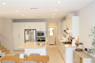 143 Stage, Irvine, CA 92618 - Photo 3