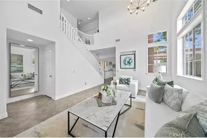 45 Parterre, Lake Forest, CA 92610 - Photo 5
