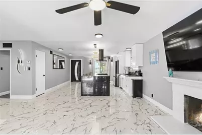 16842 Lucia Lane, Huntington Beach, CA 92647 - Photo 9