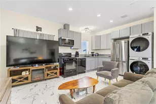 16842 16846 Lucia Ln, Huntington Beach, CA 92647 - Photo 19