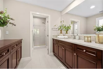 121 Catalonia, Irvine, CA 92618 - Photo 15