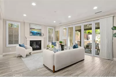 121 Catalonia, Irvine, CA 92618 - Photo 9