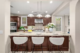 121 Catalonia, Irvine, CA 92618 - Photo 5