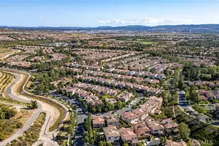 121 Catalonia, Irvine, CA 92618 - Photo 39