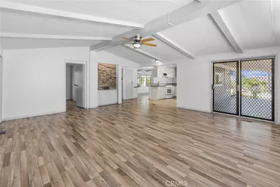 38200 Via Del Largo, Murrieta, CA 92563 - Photo 5