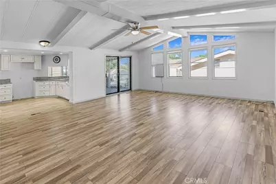 38200 Via Del Largo, Murrieta, CA 92563 - Photo 3