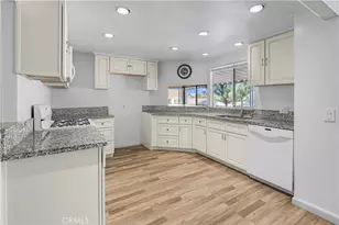 38200 Via Del Largo, Murrieta, CA 92563 - Photo 7