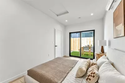1604 N Kingsley, Los Angeles, CA 90027 - Photo 11