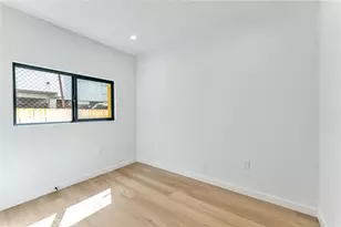 1604 1/2 N Kingsley, Los Angeles, CA 90027 - Photo 11