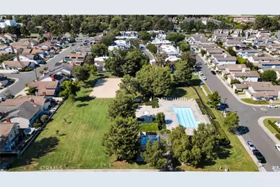 336 Fallingstar, Irvine, CA 92614 - Photo 55