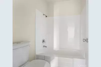 801 S Lyon #A205, Santa Ana, CA 92705 - Photo 11