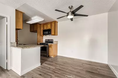 801 S Lyon #A205, Santa Ana, CA 92705 - Photo 7