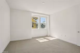 965 W Dhalia St, Compton, CA 90220 - Photo 25