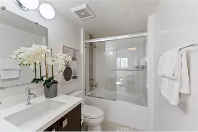 118 N Kings Rd #201, Los Angeles, CA 90048 - Photo 23