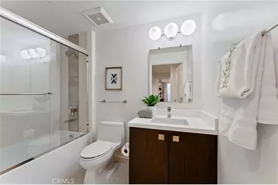 118 N Kings Rd #201, Los Angeles, CA 90048 - Photo 7