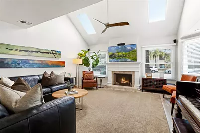 223 14th Street, Huntington Beach, CA 92648 - Photo 3
