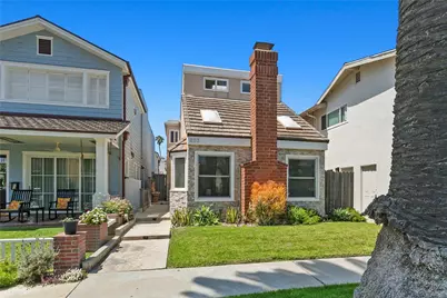 223 14th Street, Huntington Beach, CA 92648 - Photo 1