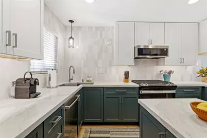 223 14th Street, Huntington Beach, CA 92648 - Photo 11