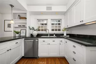 24 Via Di Roma Walk, Long Beach, CA 90803 - Photo 11