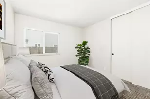 21485 Camino Trebol, Lake Forest, CA 92630 - Photo 7