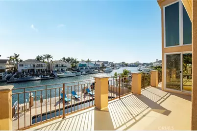 16181 Santa Barbara Lane, Huntington Beach, CA 92649 - Photo 29