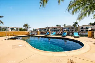 16181 Santa Barbara Ln, Huntington Beach, CA 92649 - Photo 43