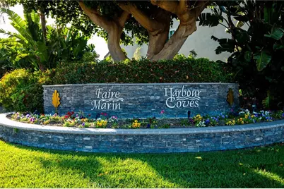 16181 Santa Barbara Lane, Huntington Beach, CA 92649 - Photo 55