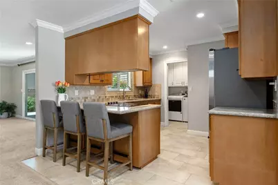 15311 Rushmoor, Huntington Beach, CA 92647 - Photo 9