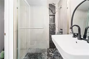 609 S Newhope St, Santa Ana, CA 92704 - Photo 7
