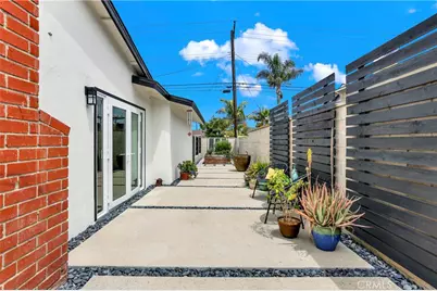 8401 Indianapolis, Huntington Beach, CA 92646 - Photo 17